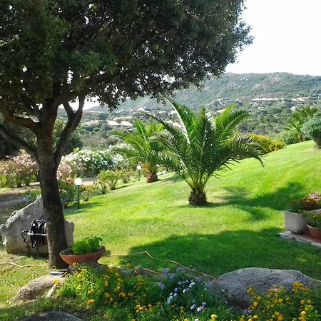 בית הארחה La Casa Del Mirto