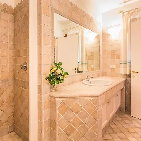 בית הארחה La Casa Del Mirto